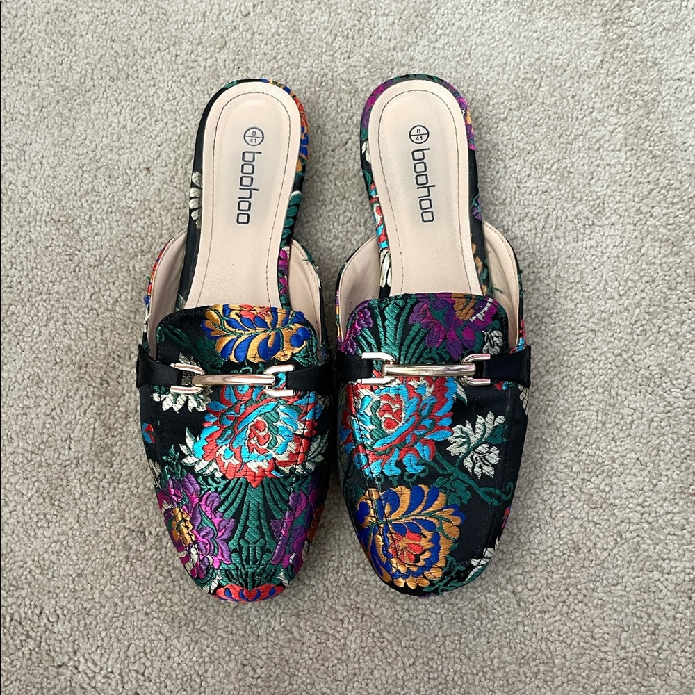 Boohoo Multicolor Floral Mules